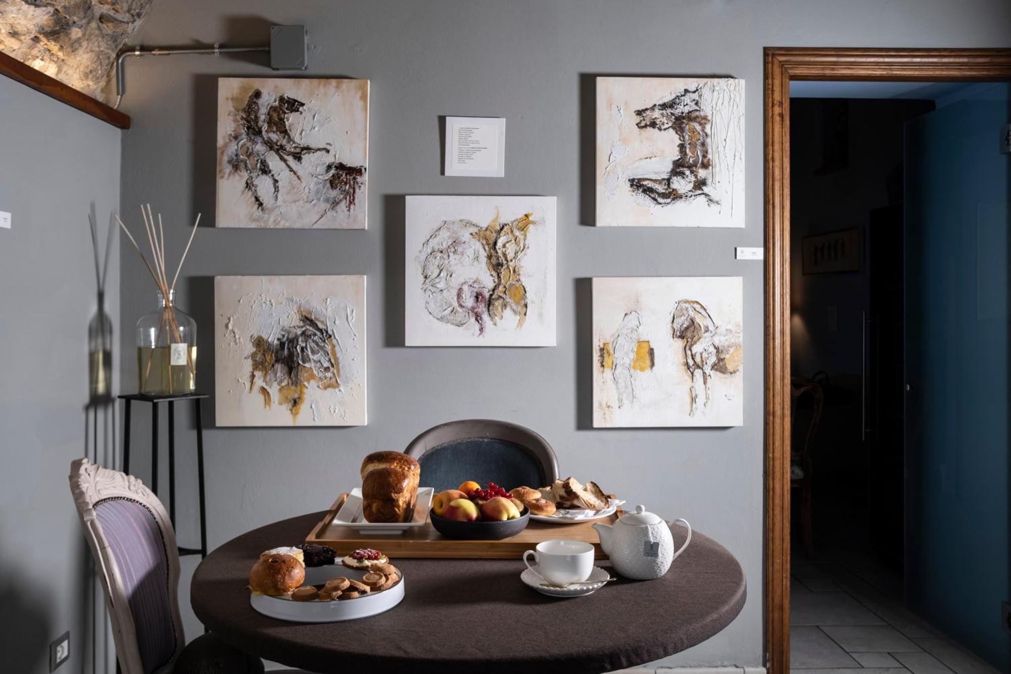 Locanda De Banchieri Fosdinovo Bagian luar foto