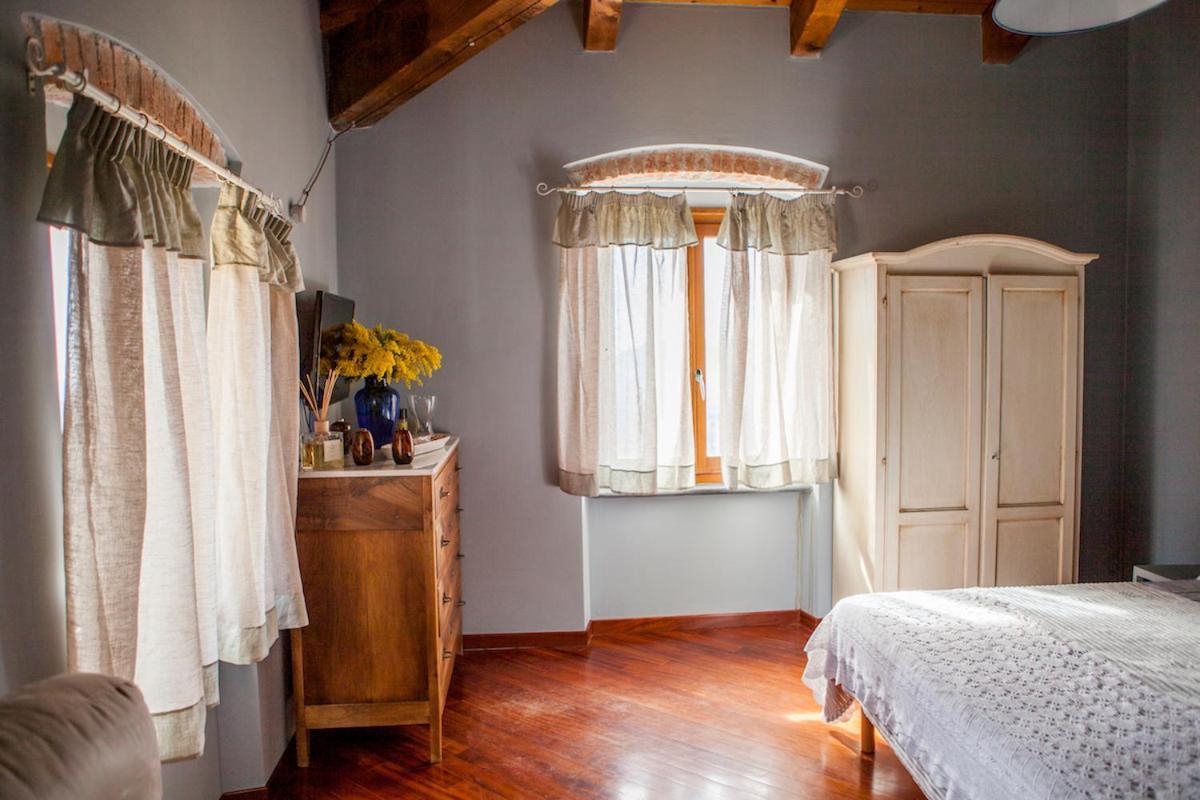 Locanda De Banchieri Fosdinovo Bagian luar foto